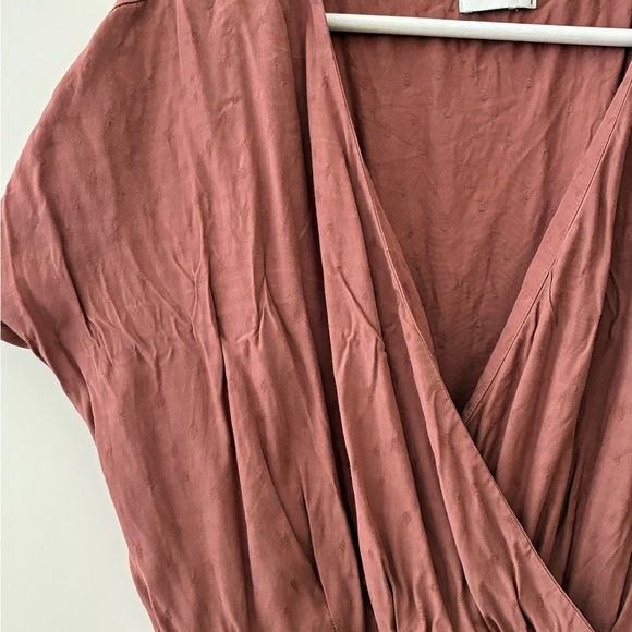 Elegant Mauve Wrap Dress - Picture 2 of 4